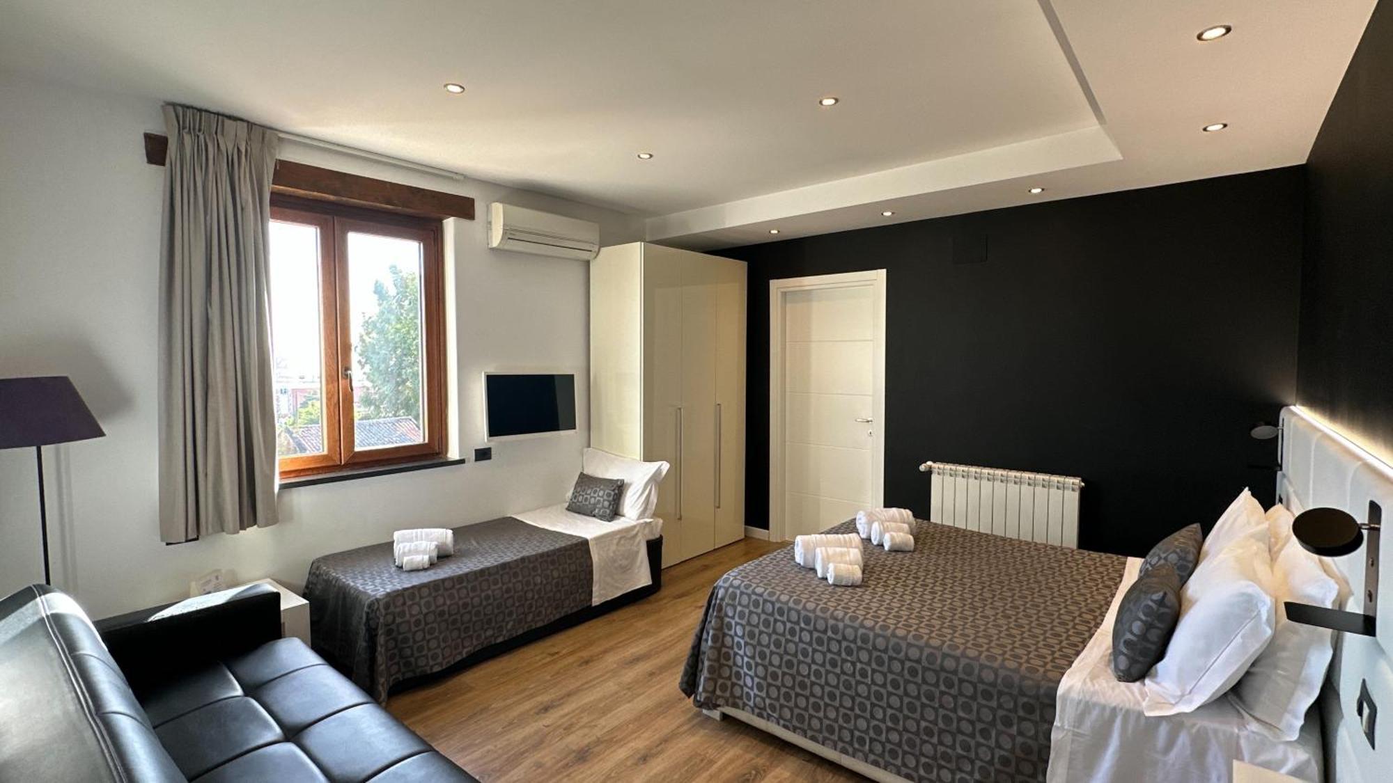 Ottomood B&B And Apartments Tremestieri Etneo Værelse billede